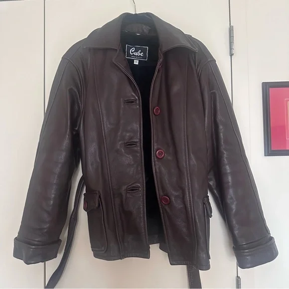 Vintage Brown Leather Women's Jacket - Picture 5 of 5
